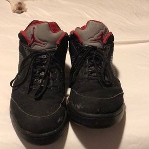 Jordan 5 - Well Worn - Red and Black